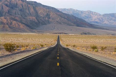 LA to Vegas Drive: 4 Epic Road Trip Route Ideas (+ Best Stops)!.